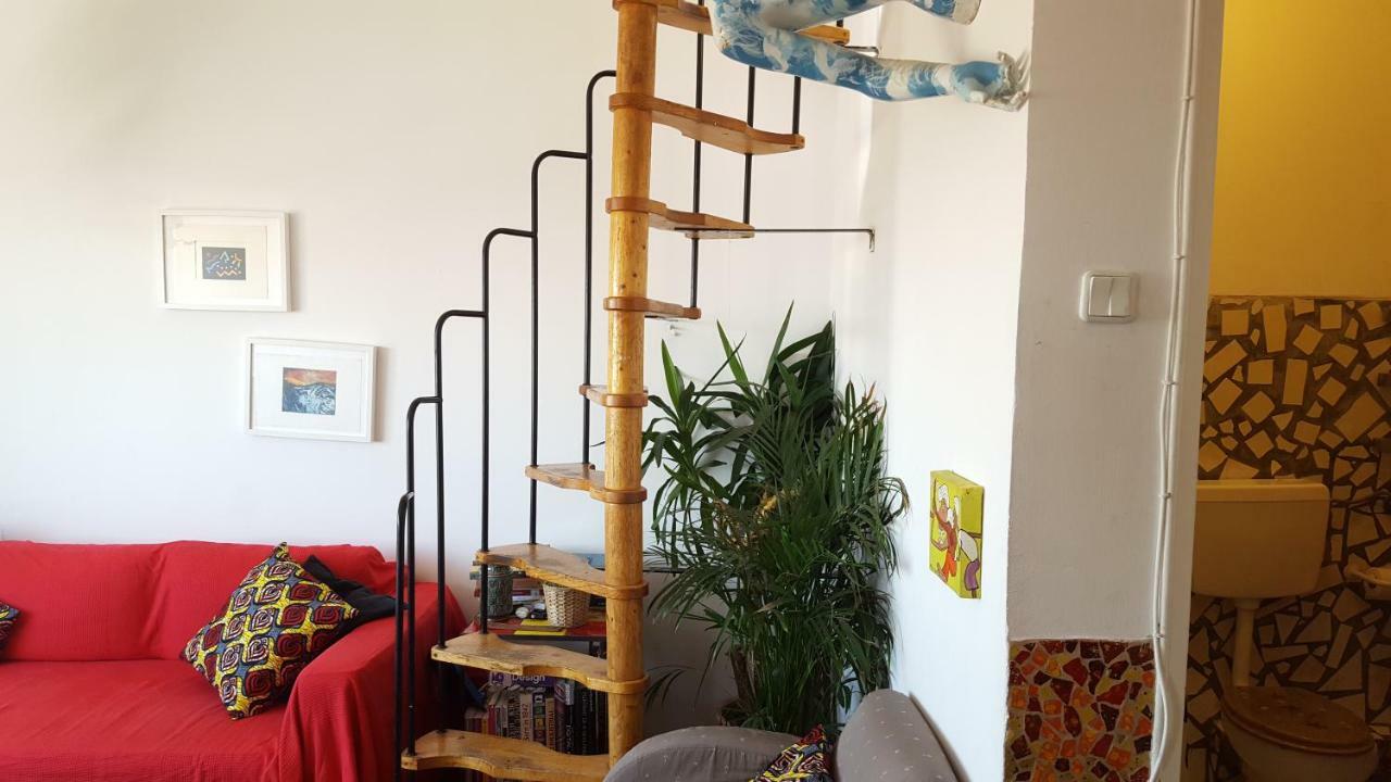 Apartamento Com Vista Para O Tejo Lisbon Exterior photo